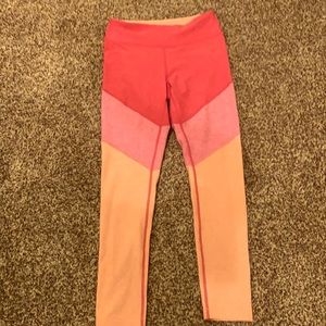 Outdoor Voices leggings. NEVER WORN. Size medium